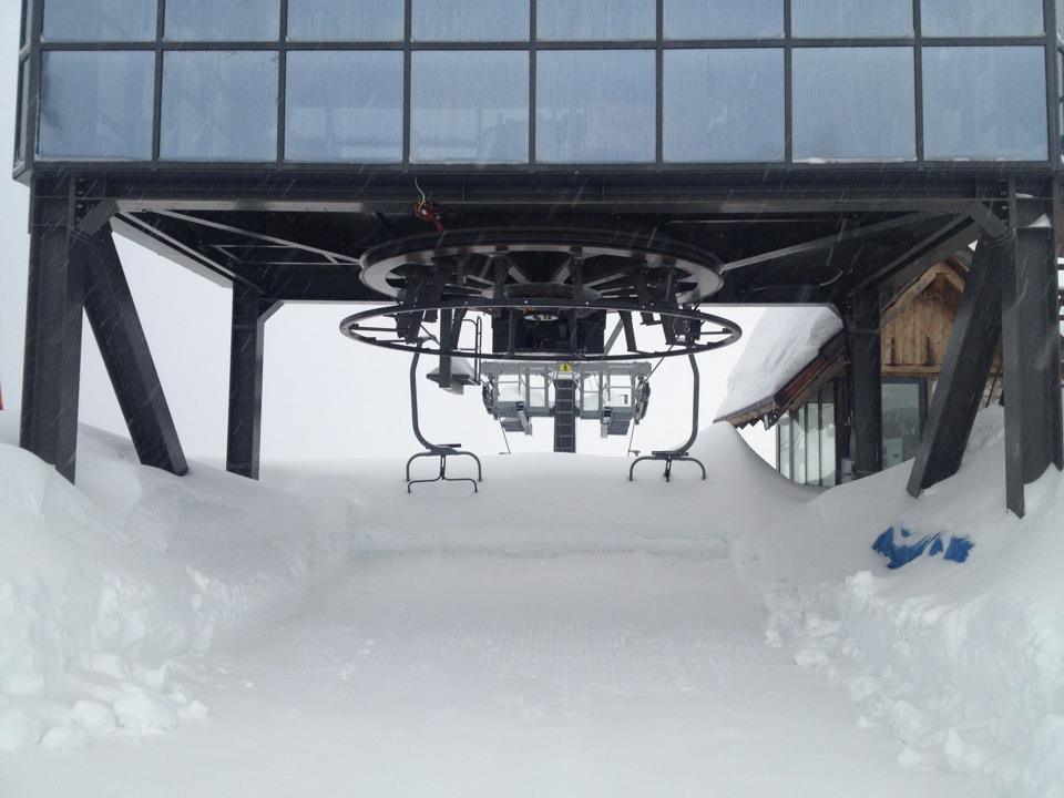 Sella Nevea: a síterep zárva, kicsit sok a hó a liftnek