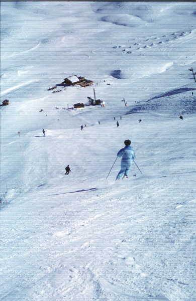 Lent a Roche Rousse és a mellette lévő iglu-város