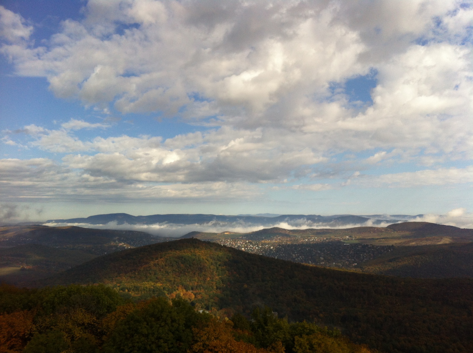felhőben a város 5.
