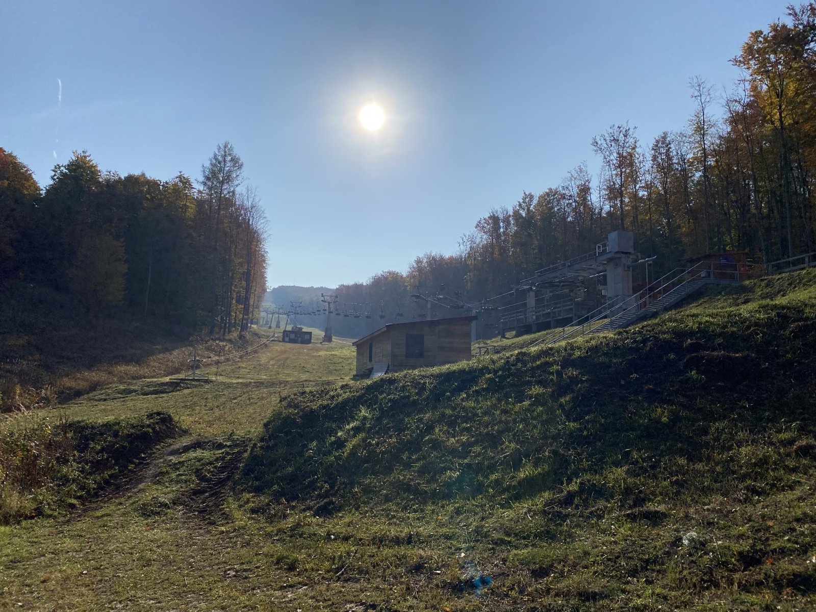 Kétüléses felvonó alsó állomása