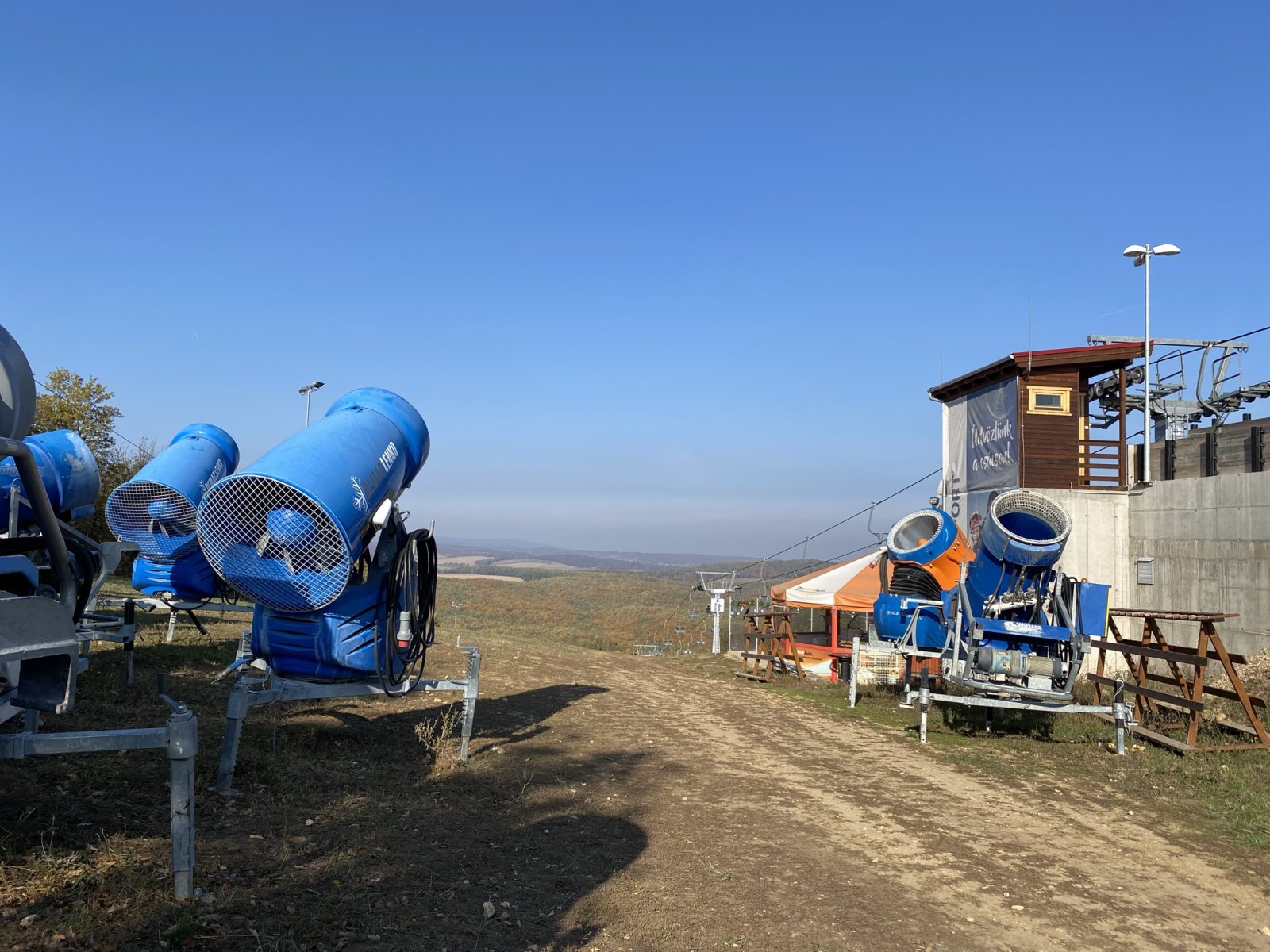 Még pihennek a hóágyúk