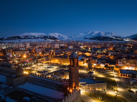 Erzurum-Castle-and-City-View-1.jpg