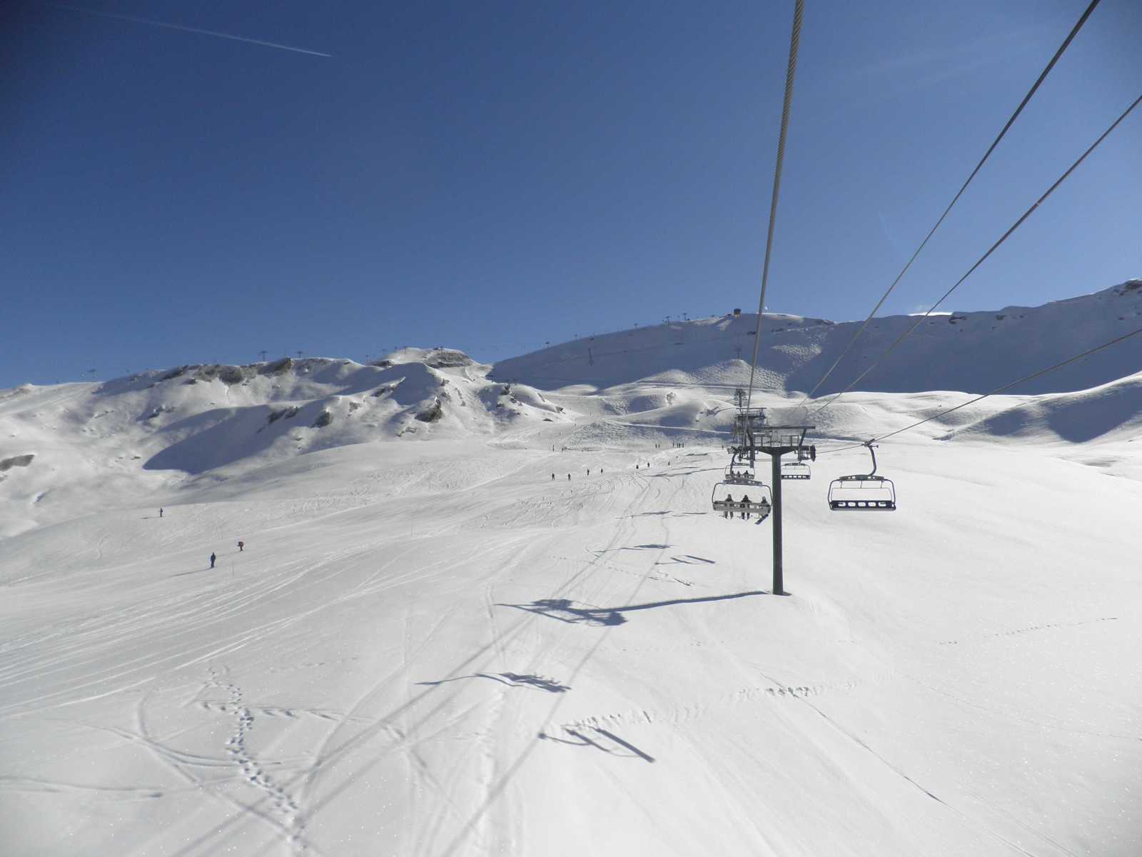 Levasset pálya és a Carella felvonó