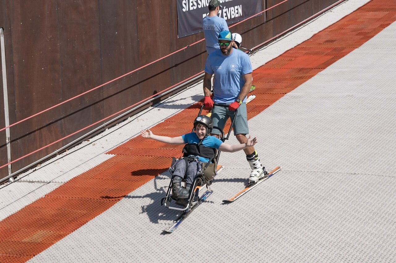 Fotó: Normafa Síiskola, Paraktív Alapítvány, Réti Gerzson