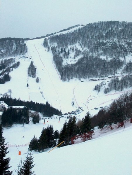 "Sole" pálya tetejéről a "Sauc" pálya fekete szakasza