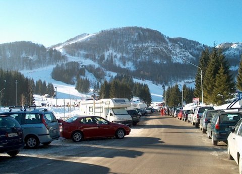 Katlan közepén a Mt.Sauc 1646 m