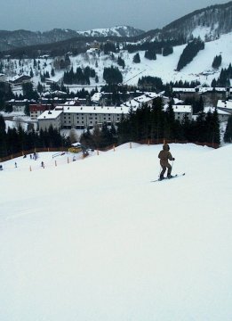 Jobbra a leágazó kék "Sole" pálya