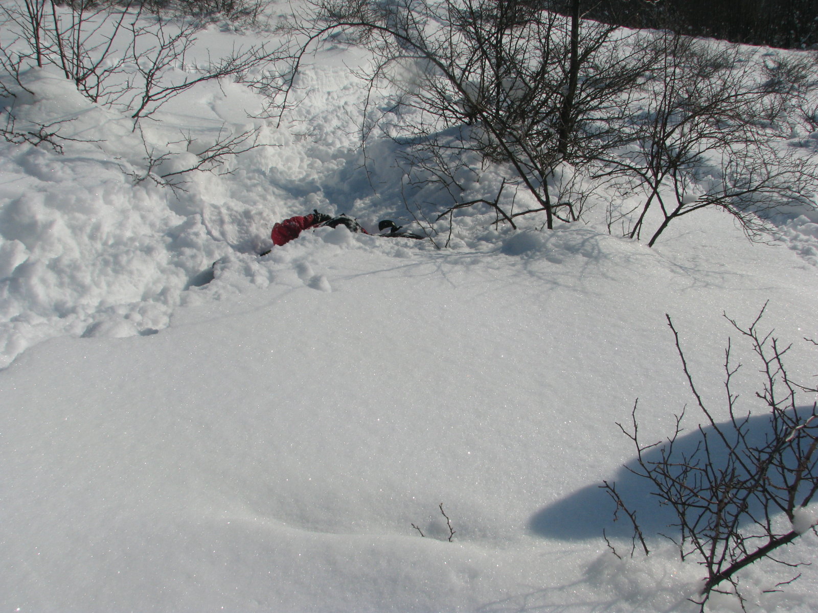 a hóréteg vastagsága itt egy méter feletti:)