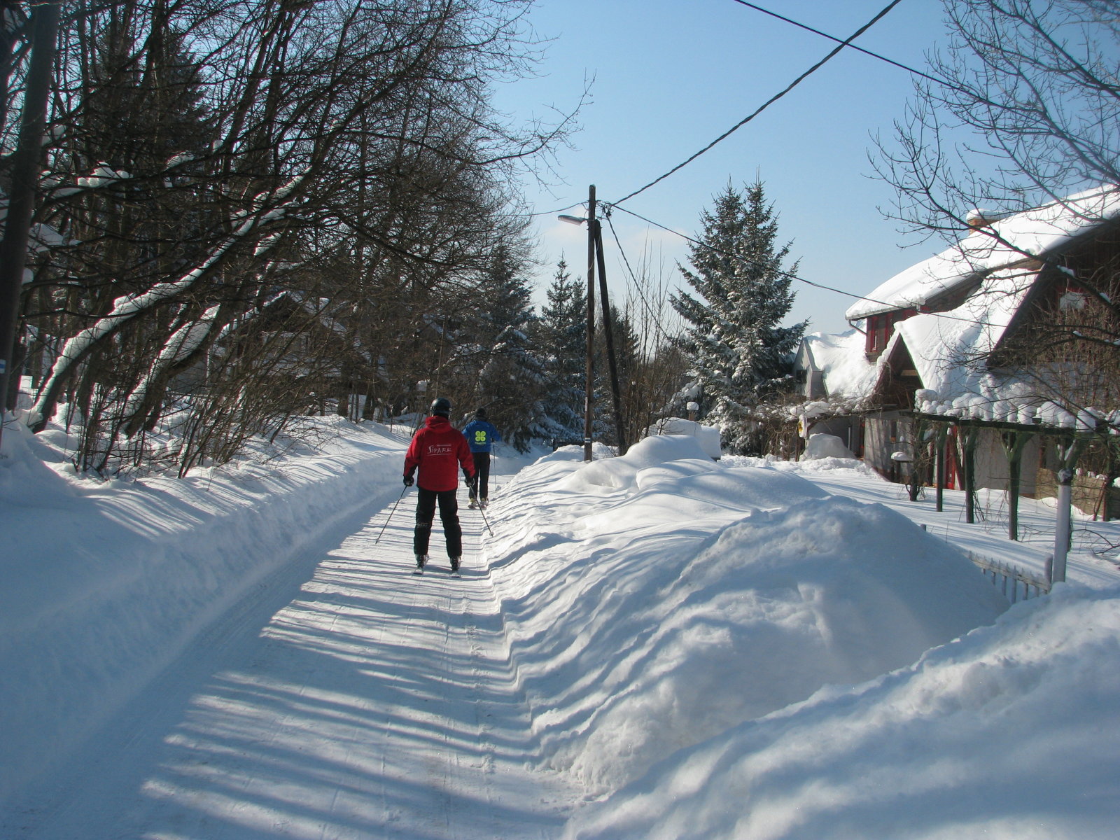 Mátraszentistván felé az utcán siklás