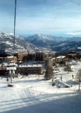 És hazafelé az "Olympique" pálya befejezésűl