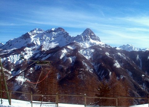 Kilátás a Peguieou tetejéről