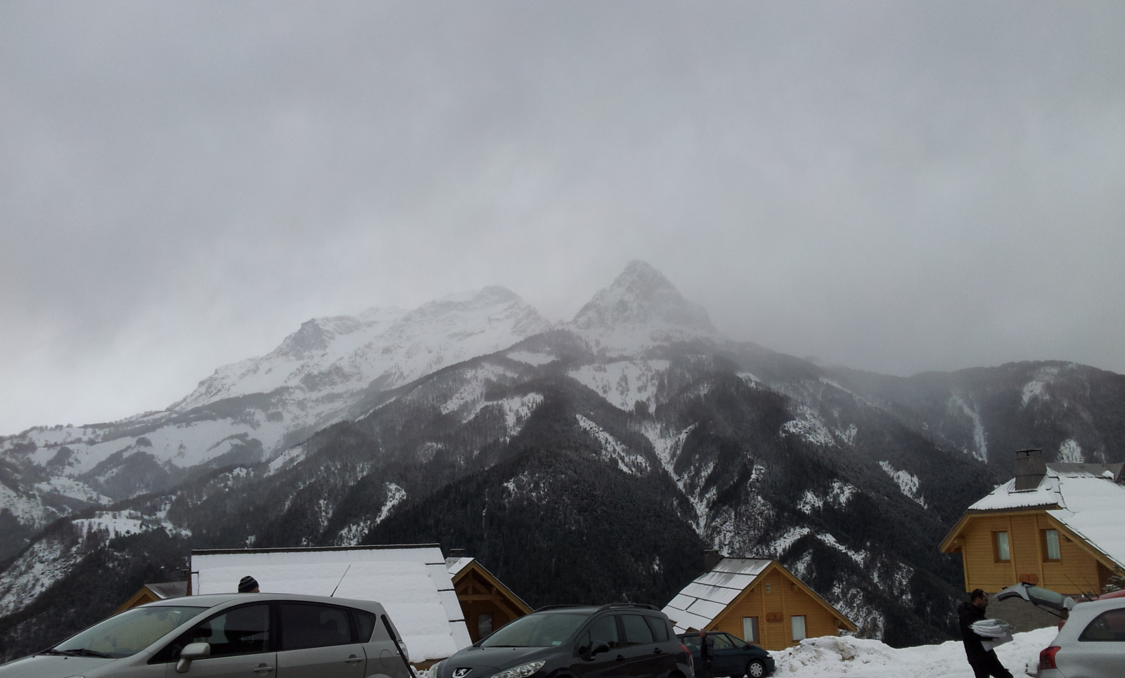 Molanes 1500, chalet falu