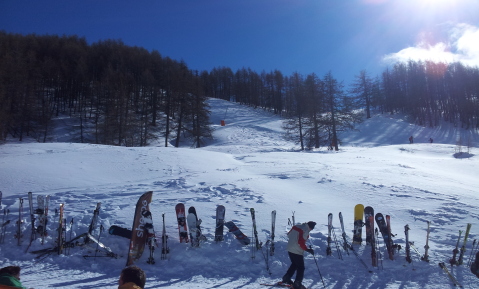 Hütte a forét alján