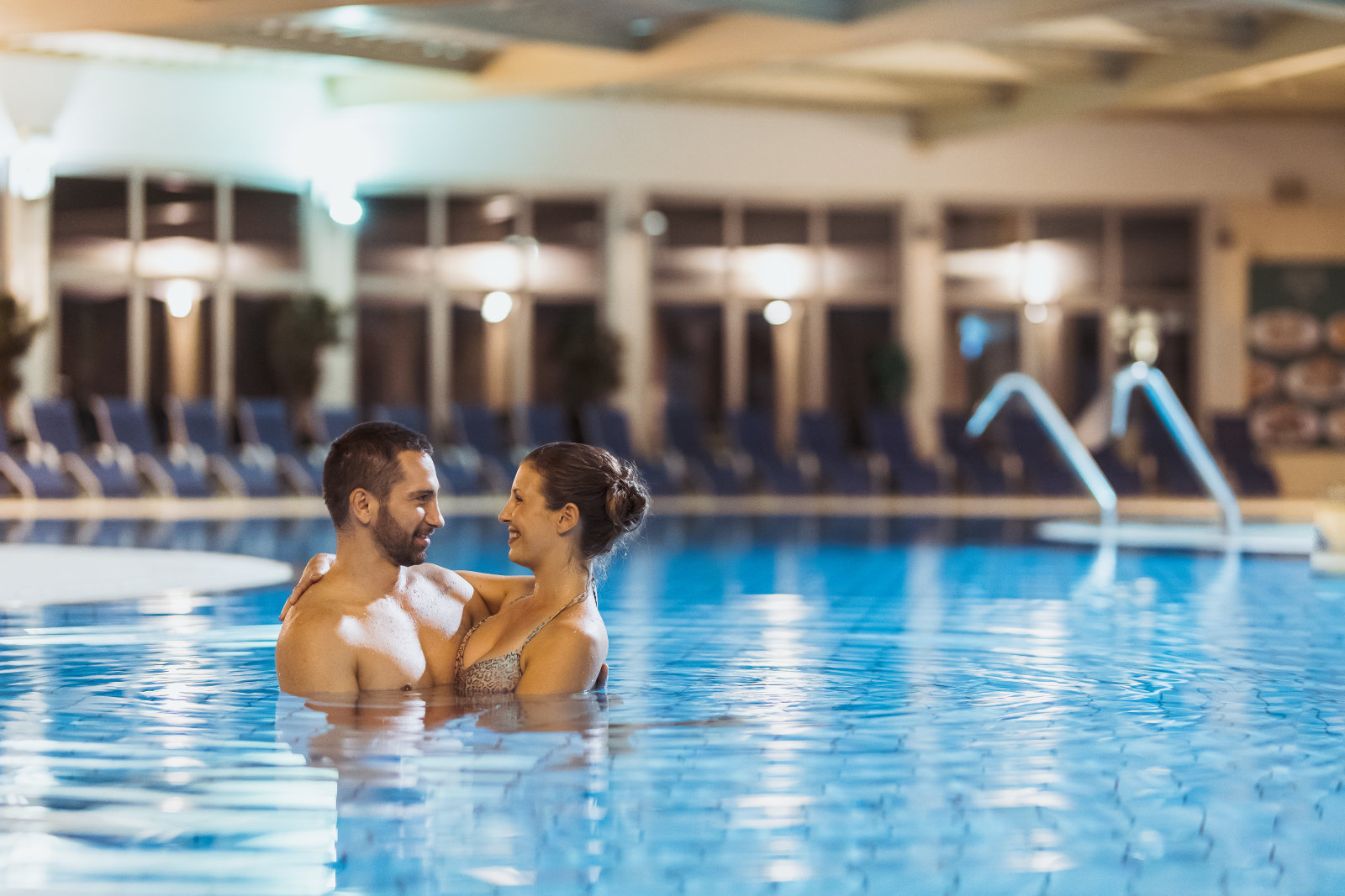 Medence a 200-400 méterre található testvérszállodákban