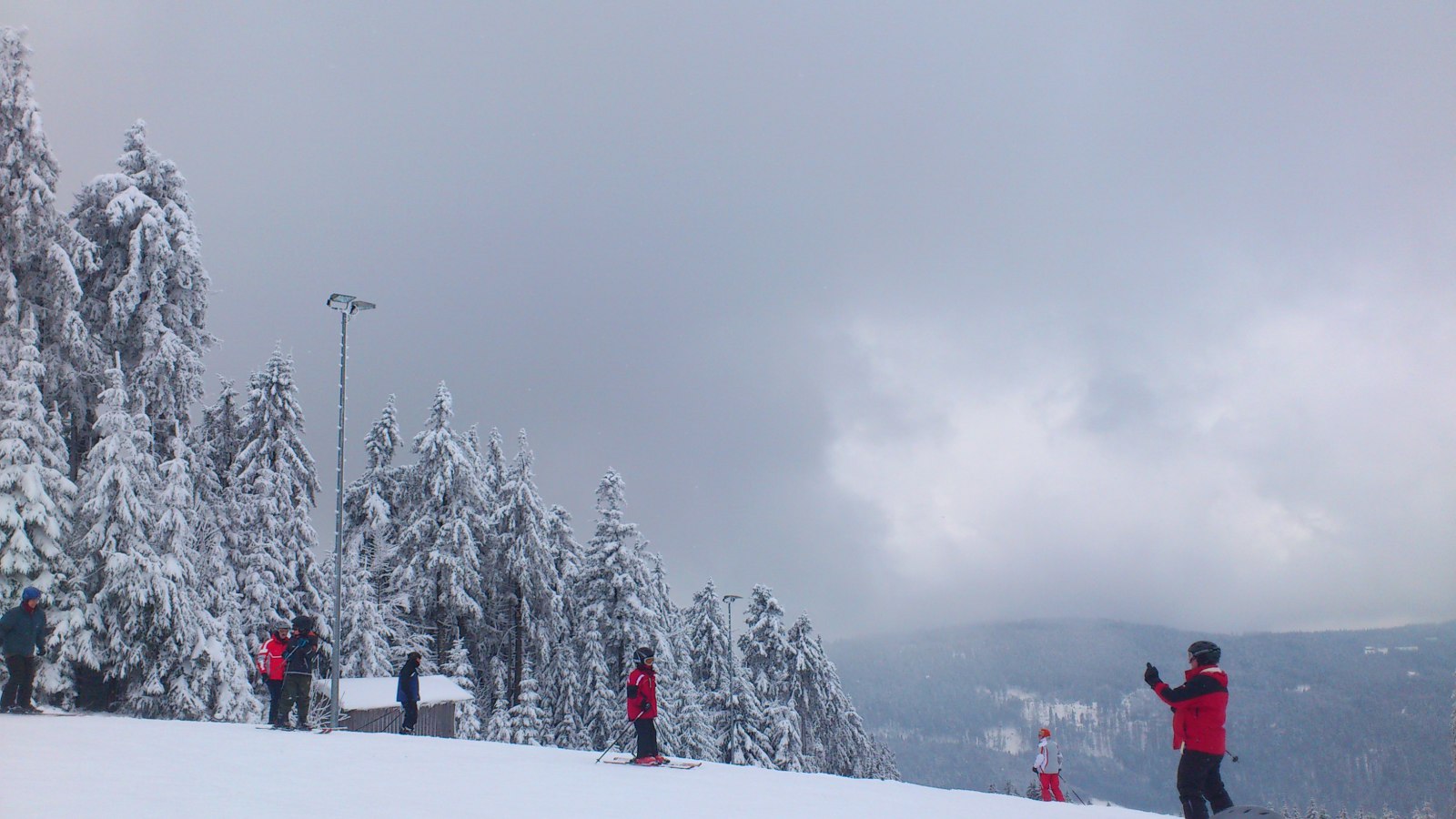 délutánra megérkeztek a felhők is