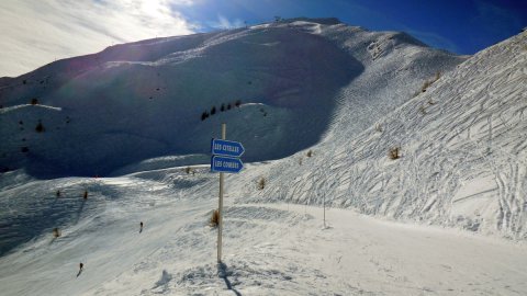 Délutáni hegyoldal, Carmen-nel