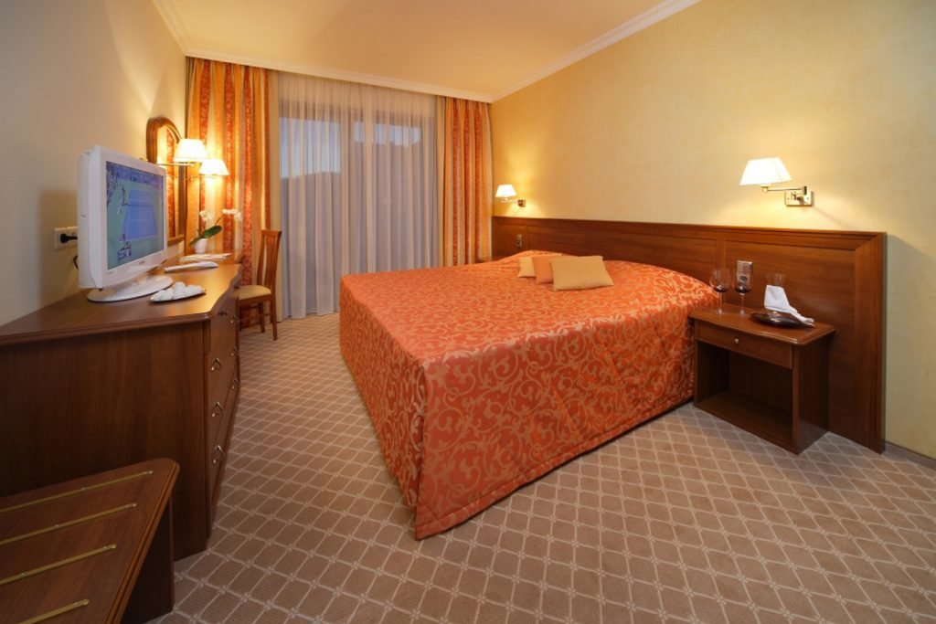 Standard kétágyas v. franciaágyas szoba