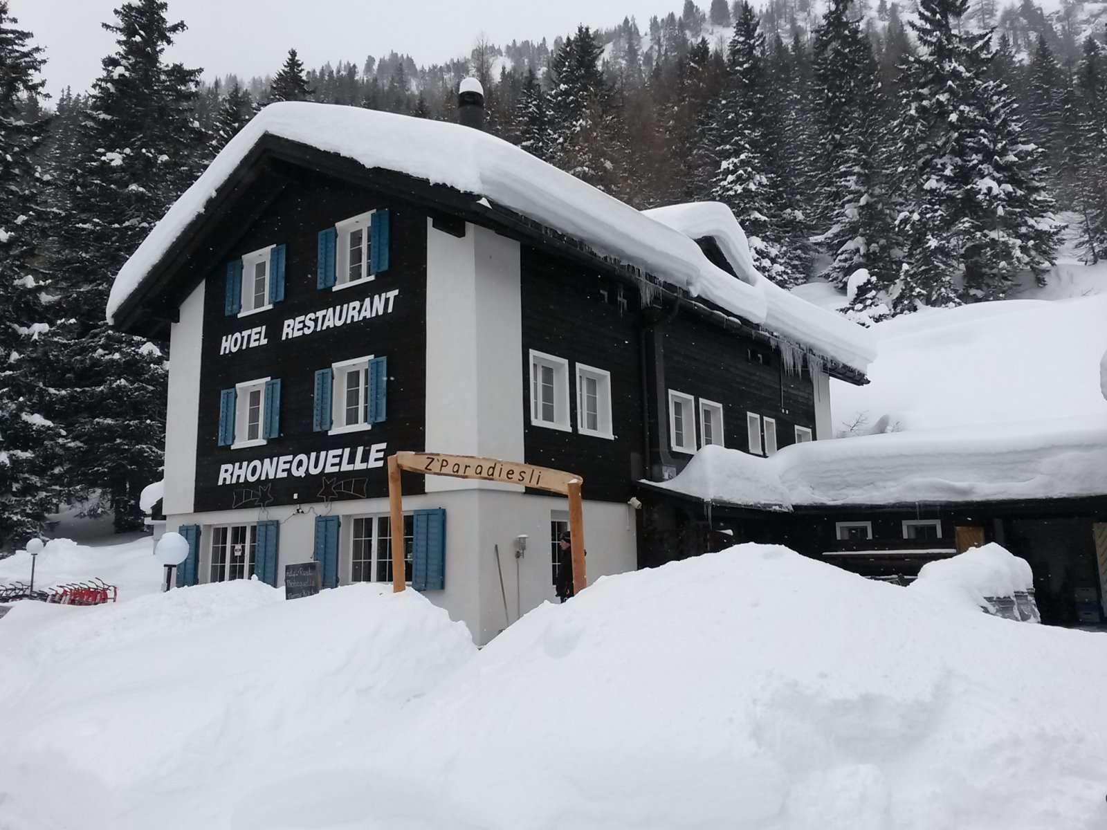 Rhonequelle Hotel és étterem