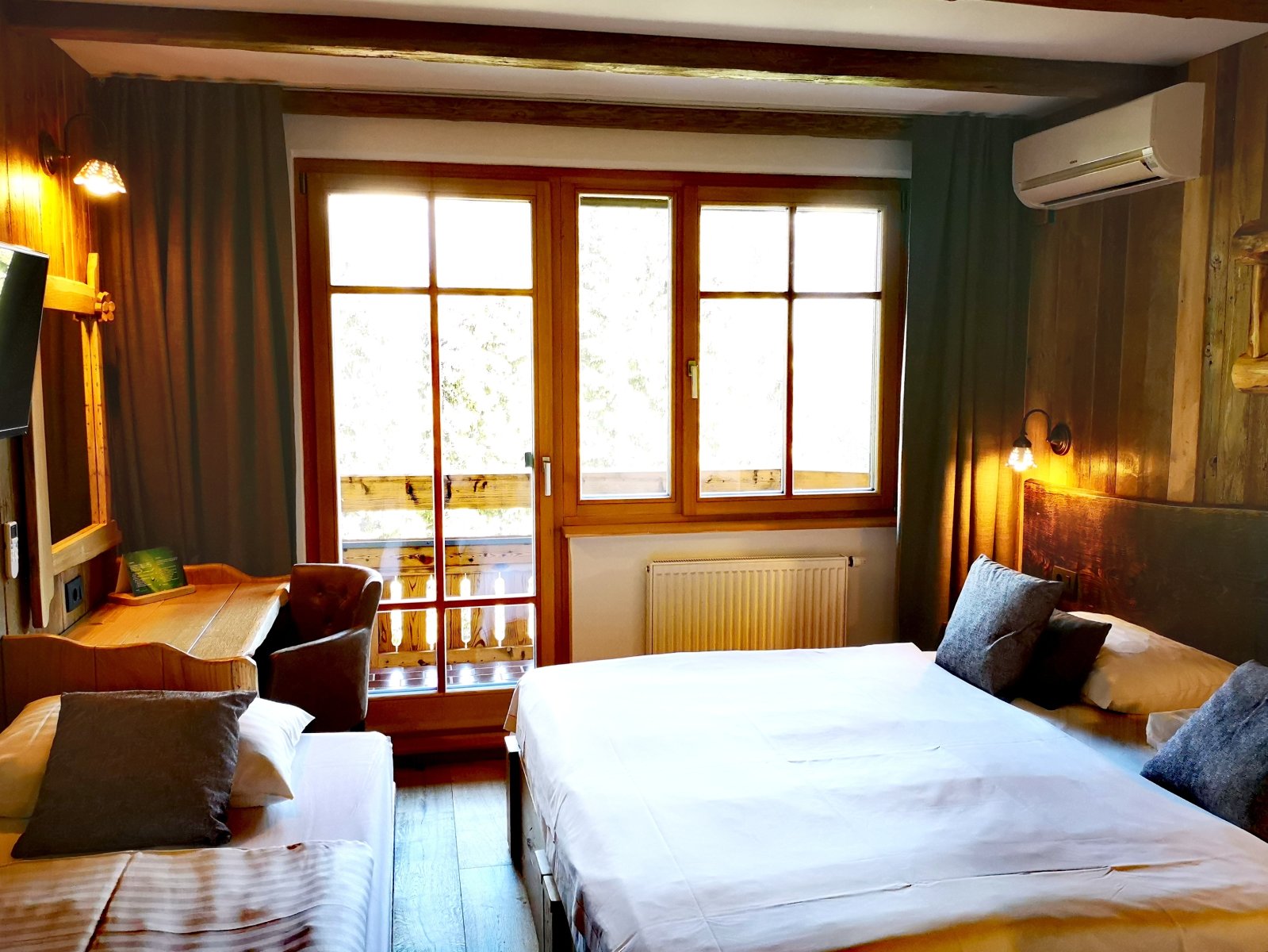 Superior kétágyas szoba