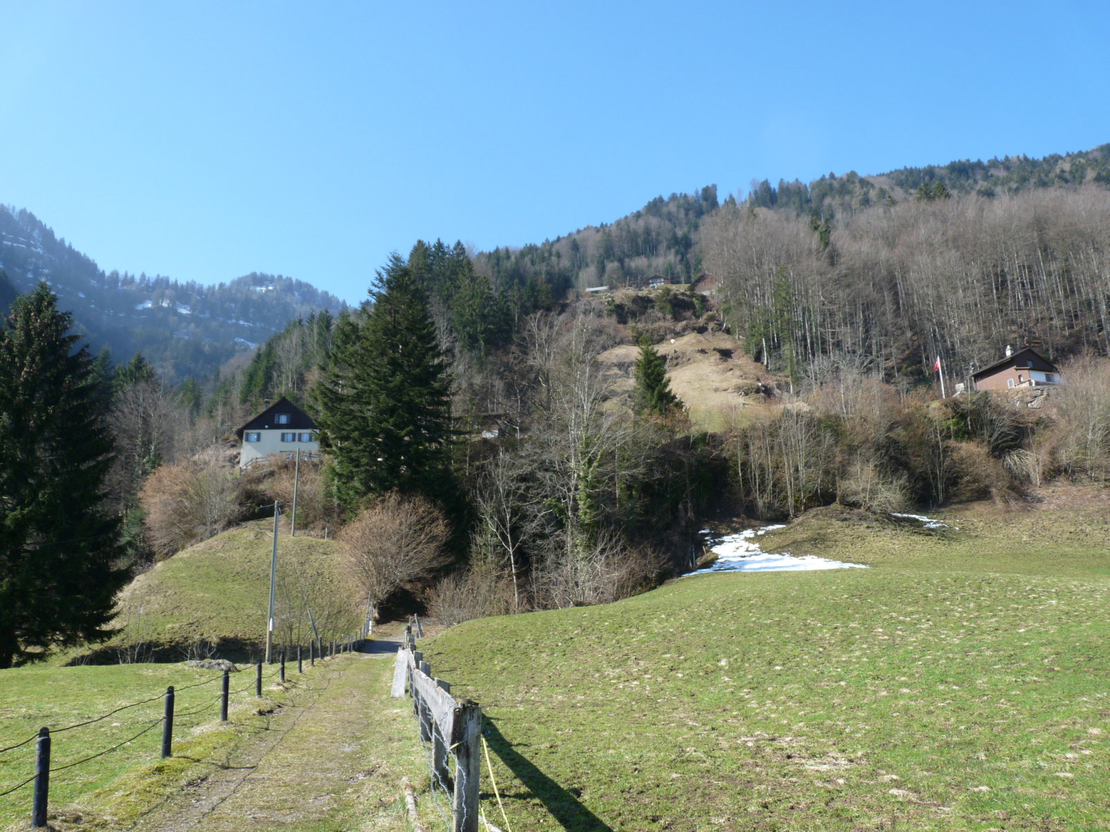 a völgyben egy két hófolt azért még volt