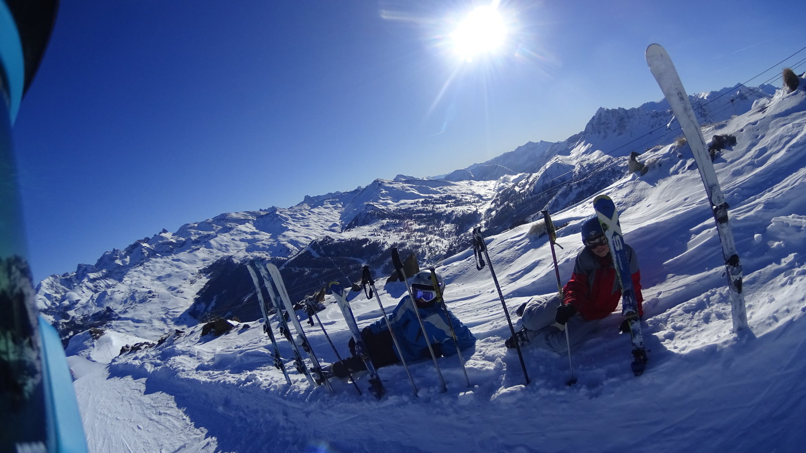 Bebörtönözve a Cretes piros pálya mellett