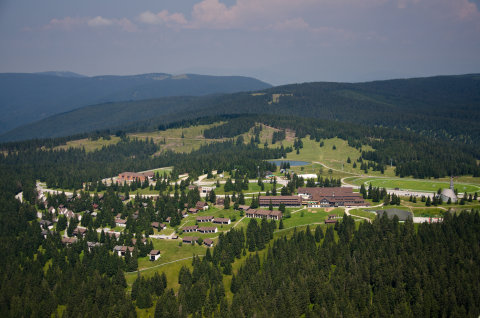 Rogla---panorama---whole-Rogla.JPG