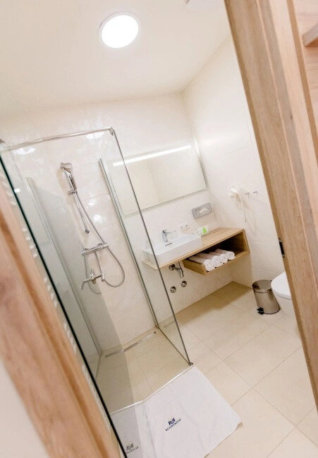 Kétágyas szoba terasszal