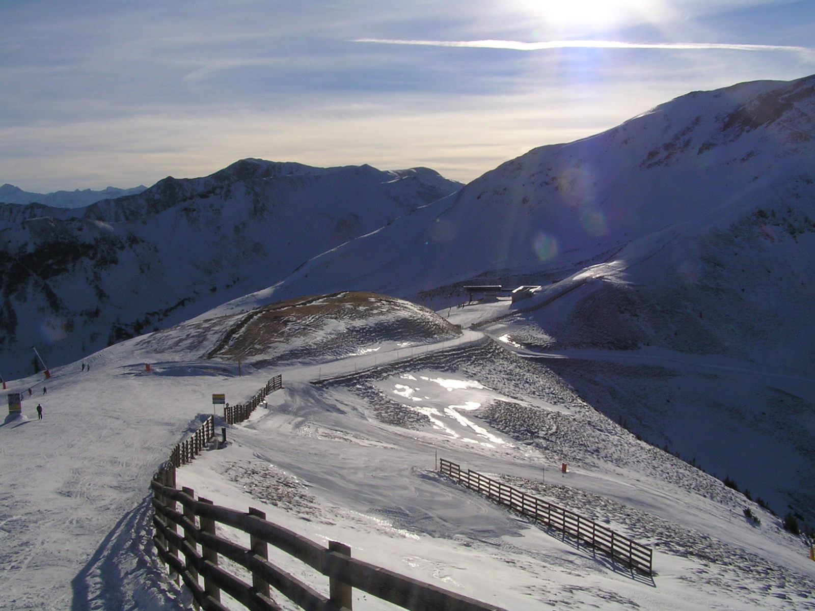 Sípálya a Zwölferkogelről a Zehner hatos ülőlift felé