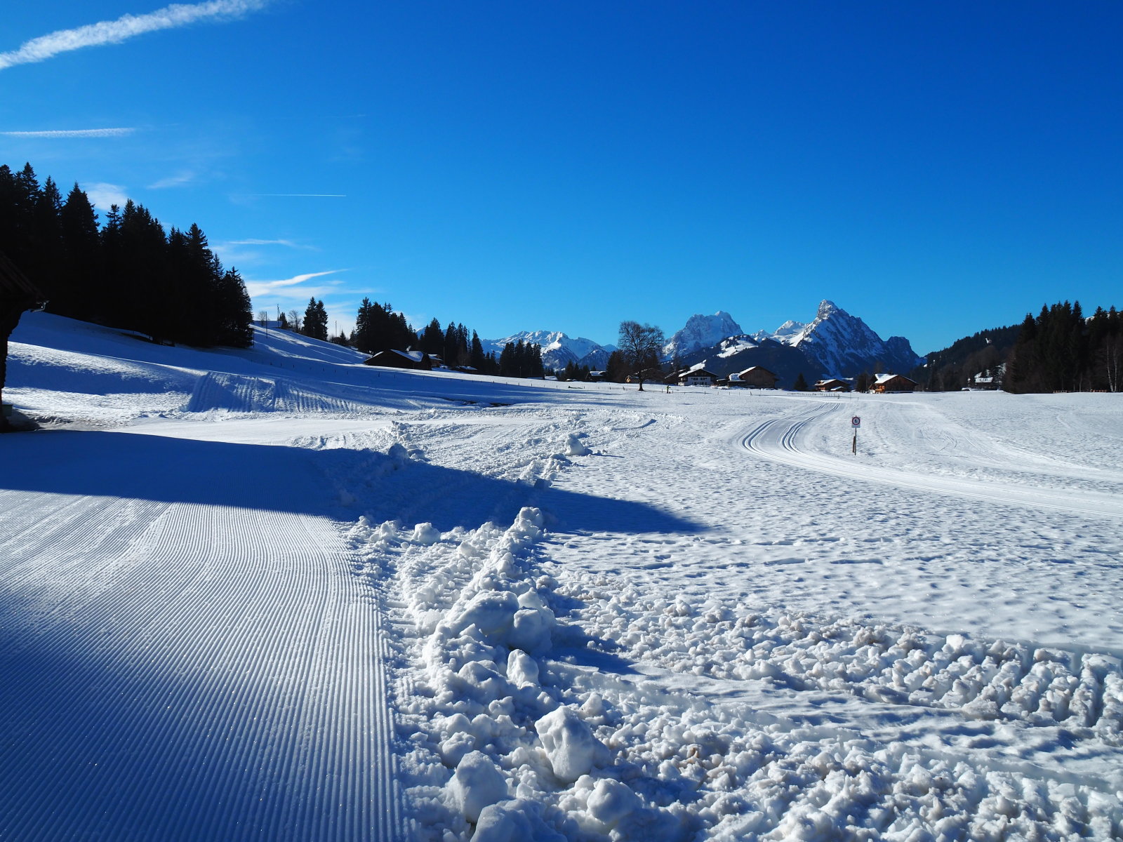 völgyben sífutó pálya található