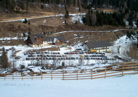 Lent a nagy parkoló