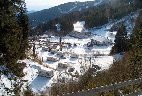 Lelátás a kerűlő szakaszról a centrumba