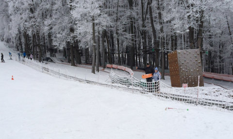 Sunkid varázsszőnyeg Sátoraljaújhelyen - a snowboardosok is kedvelik ezt a lifttípust.