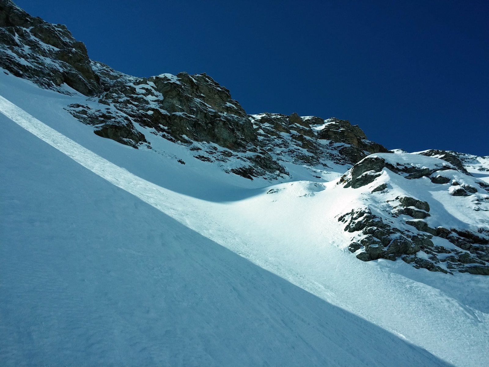 Már elérhető közelségben a vége, de végig az árnyékban kell maradnunk.