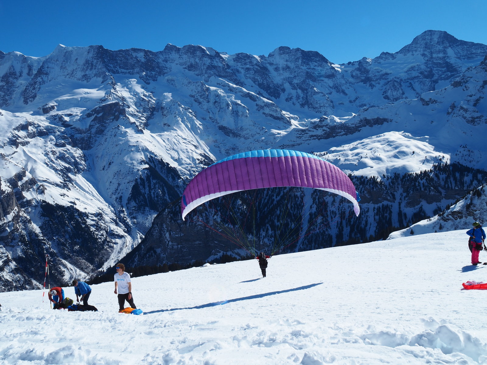épp felszállni készültek