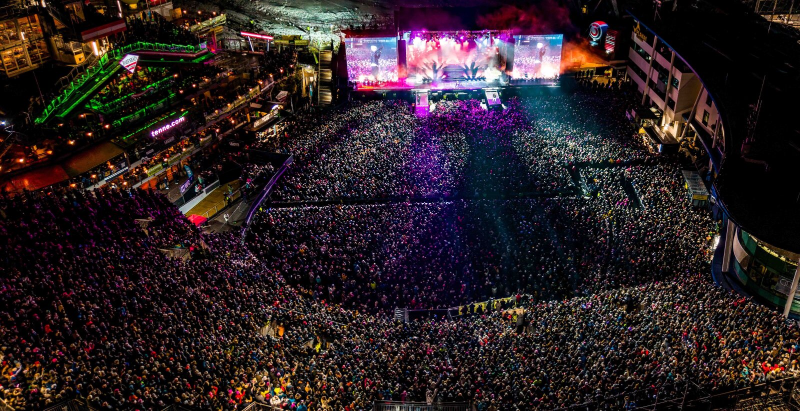 (c)  Daniel Scharinger