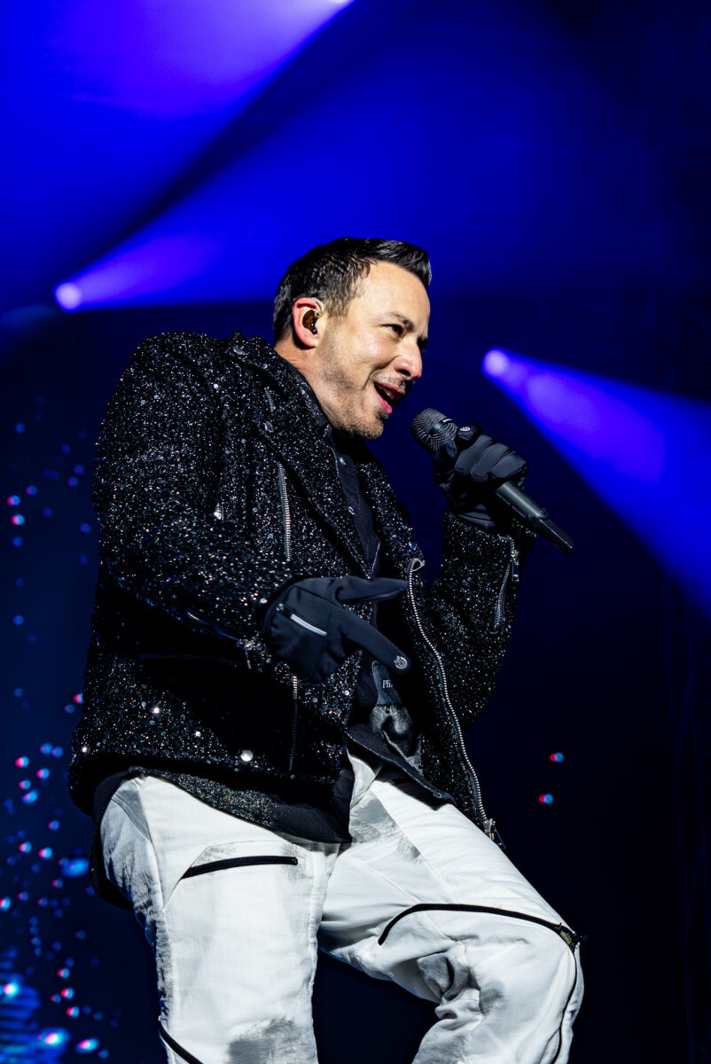 (c)  Lisa Marie Ernst