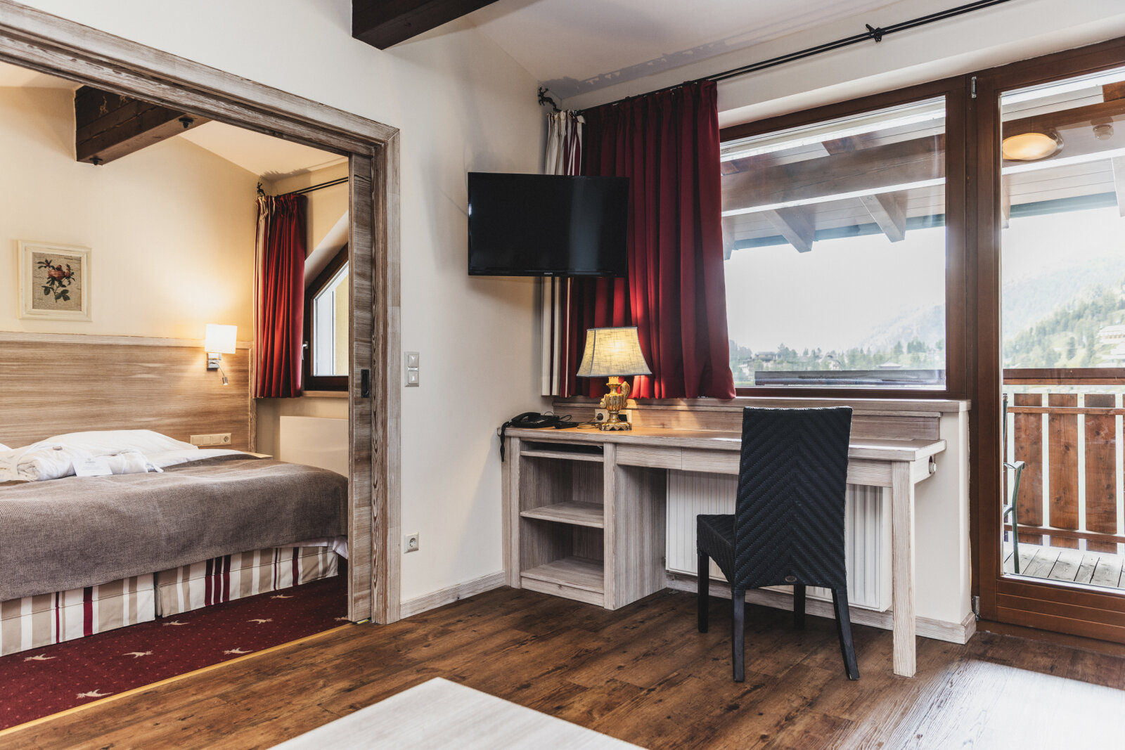 "Gemstone" lakosztály