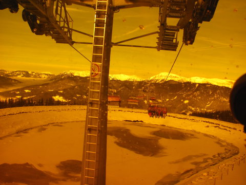 Buborékosból plexin keresztül