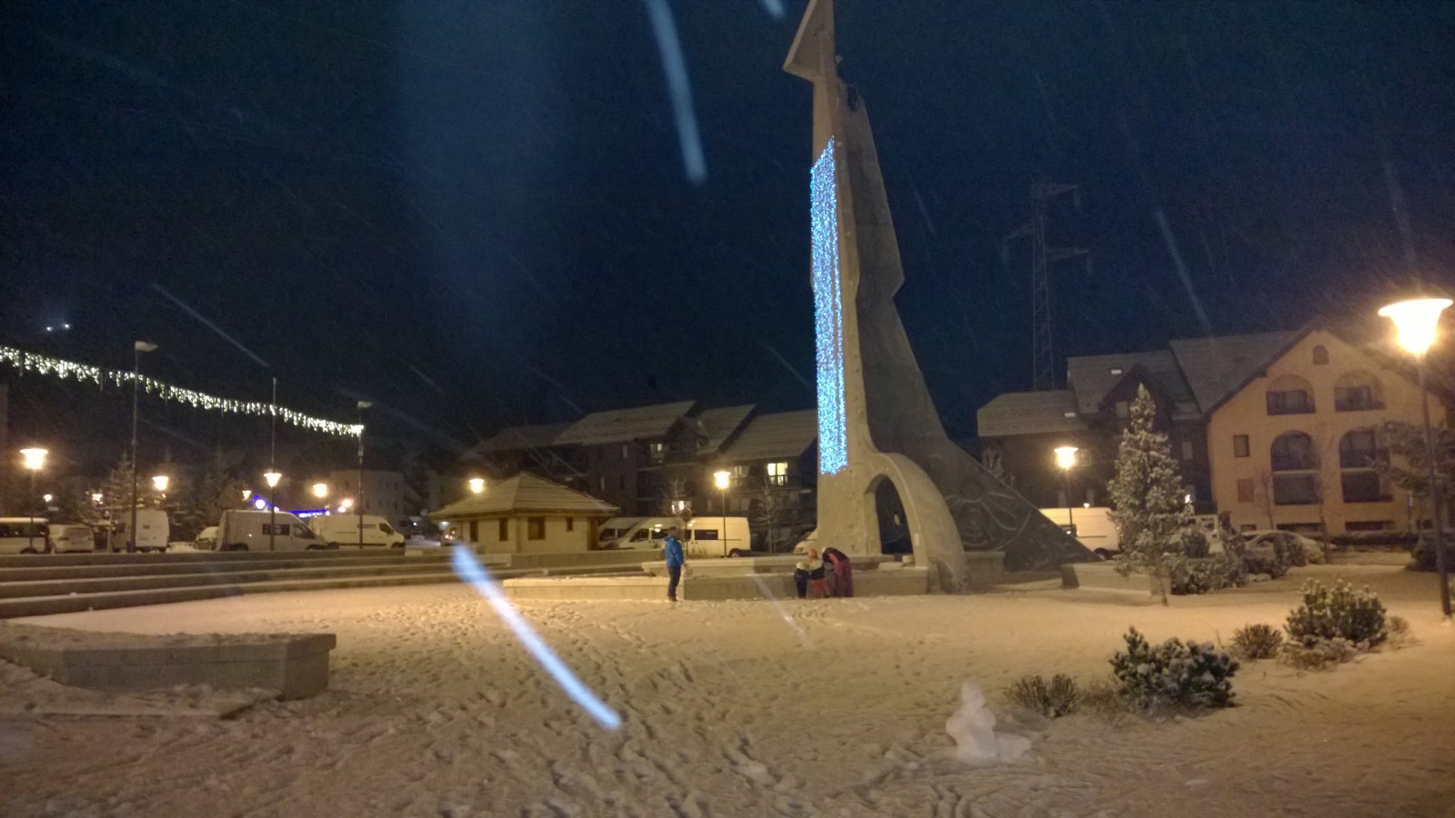 Villeneuve főtere este