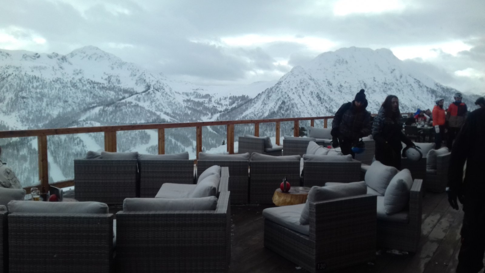 Montgenever, "punnyadós" hütte