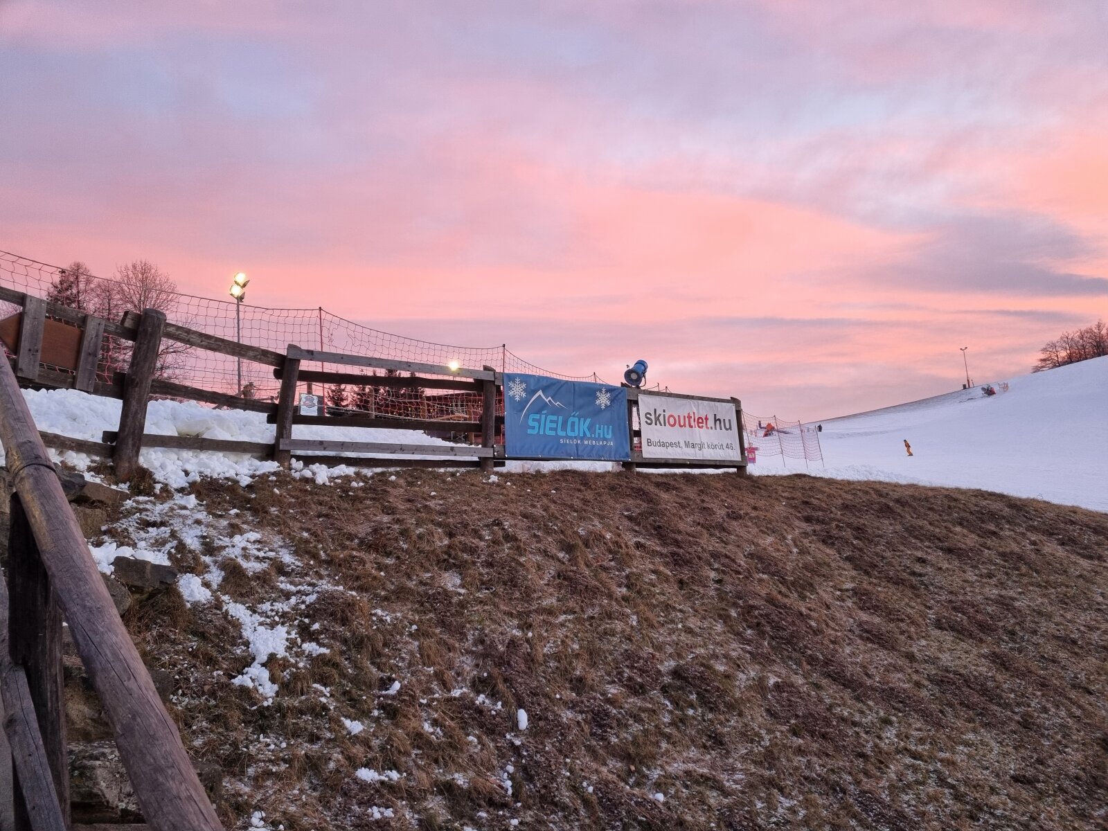 Molinónk a Mátraszentistváni Síparkban, a Körbárhoz vezető oldalon (2024)