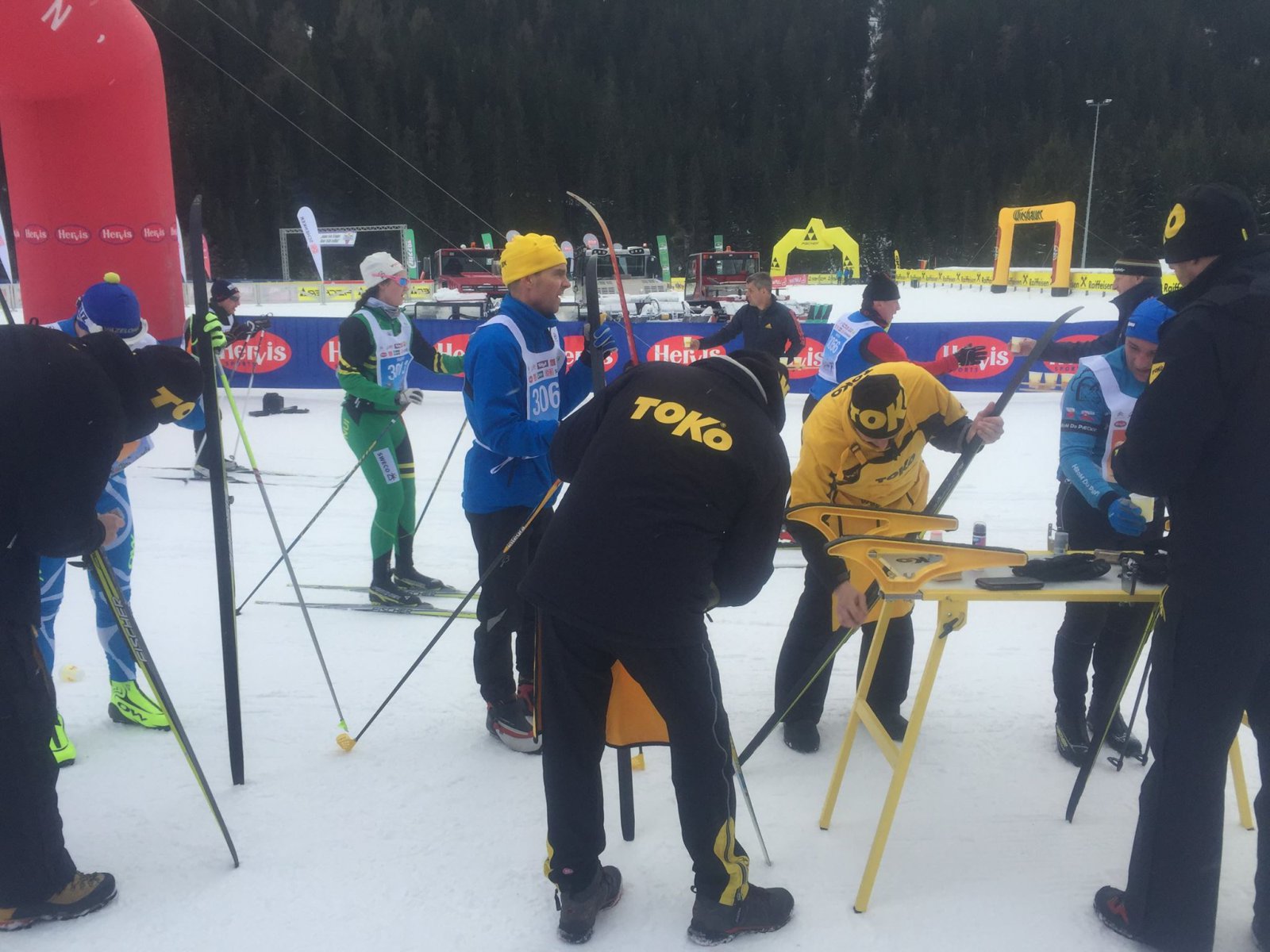 Erikának meggyűlt a baja a nem megfelelő waxolással.