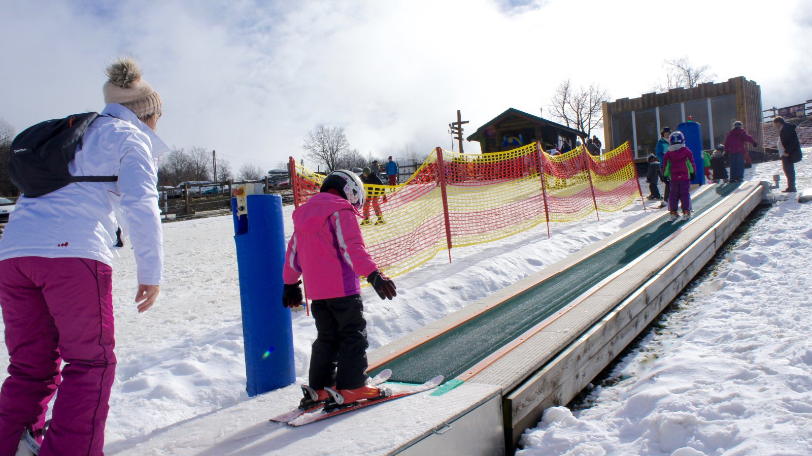 Mozgójárdás felvonó kicsiknek a Mátraszentistváni Síoktató Parkban