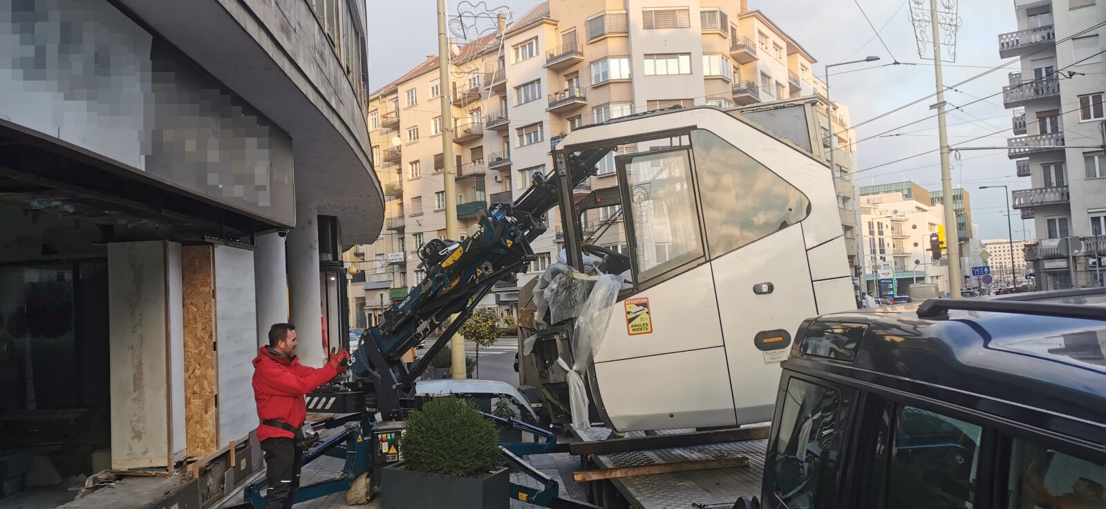 A Neoplan szállítása