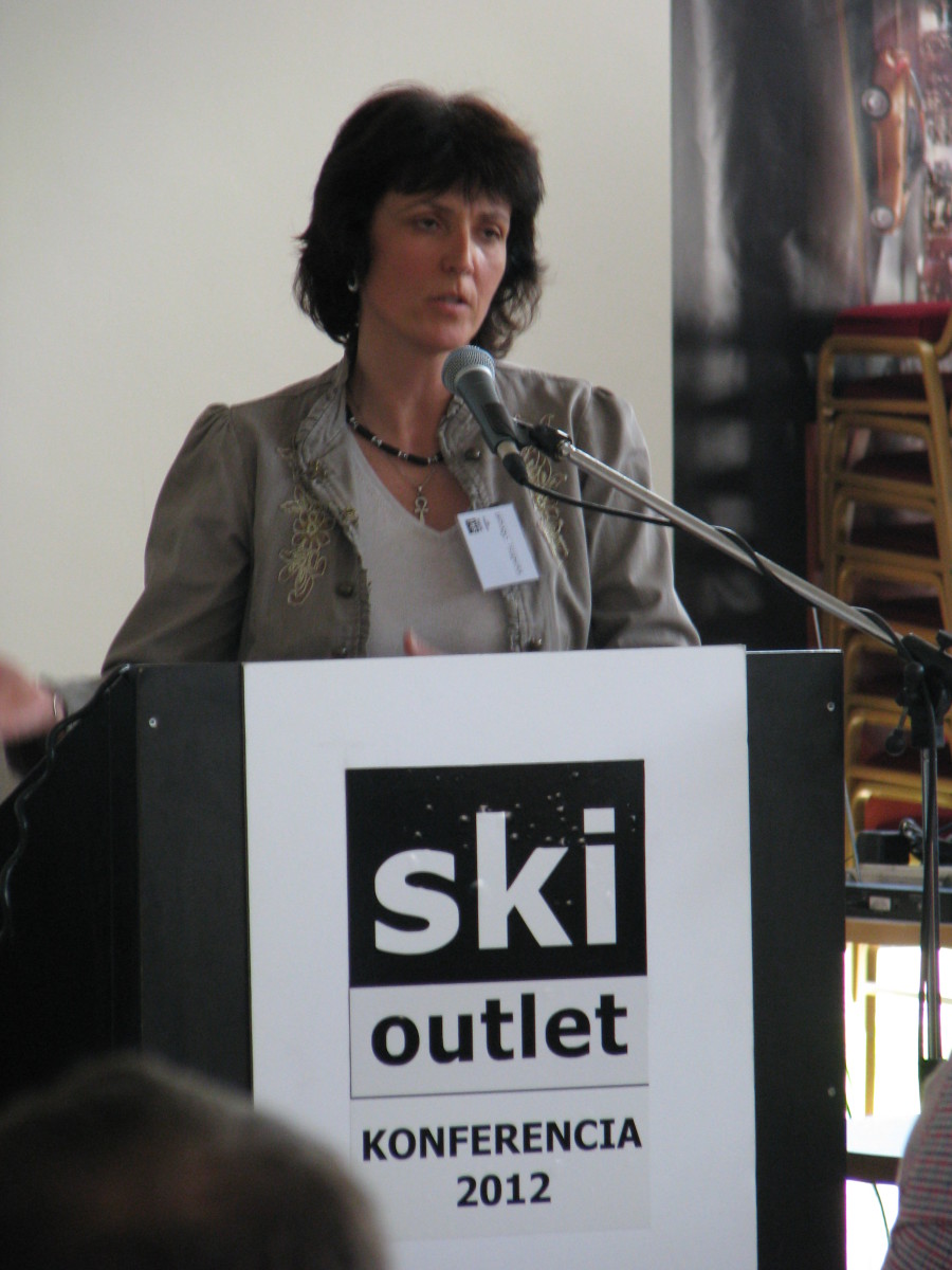 Fogarasi Orsolya, a Fogarasi Síiskola tulajdonosa és vezetője