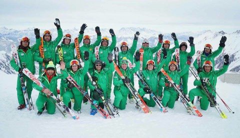 Járj munkába síléccel! Az SMSZ csapata