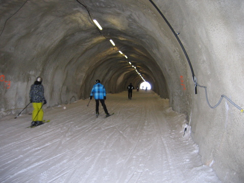 Alagút a sízőkért