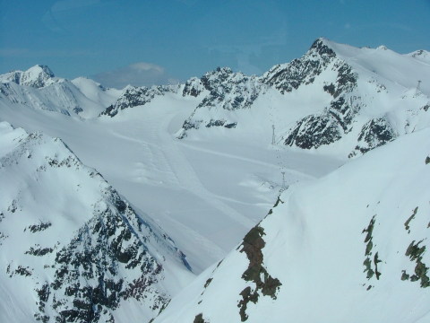 pillantás a Pitztal Gleccserre(Söldenből)