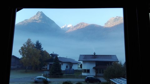 Reggel az ablakunkból ez a látvány fogadott :)