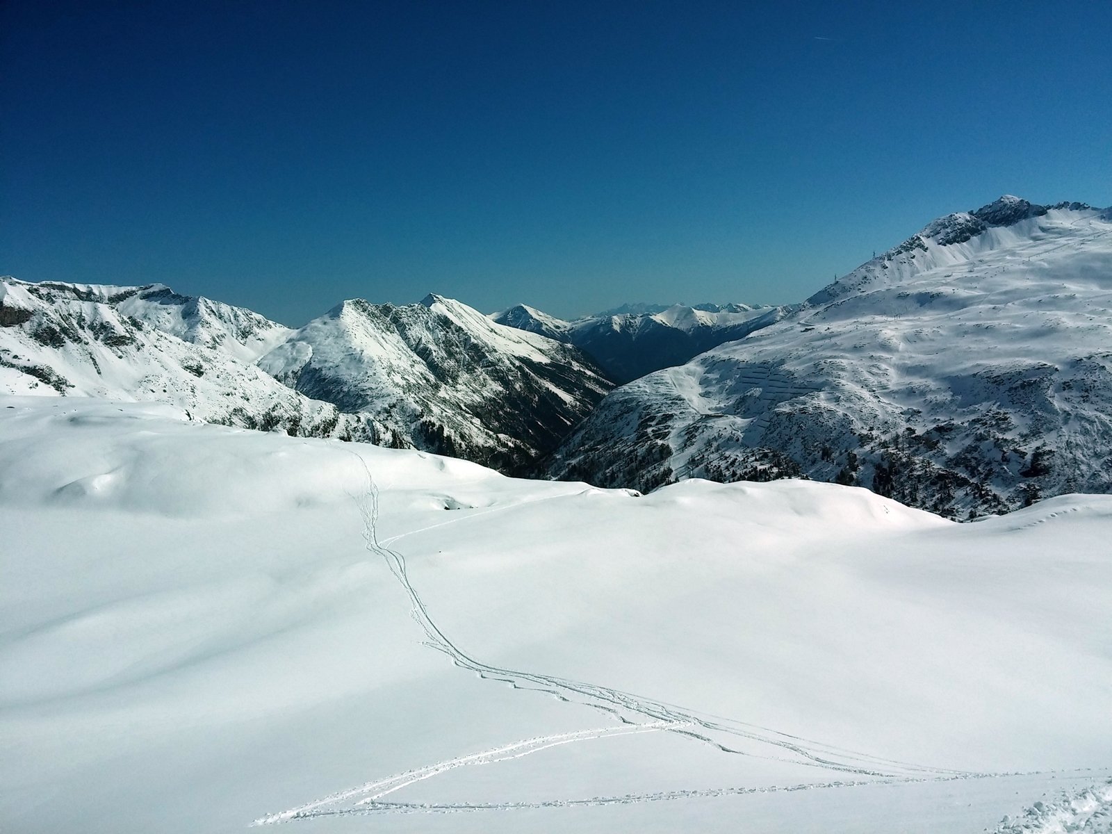 A plató felülről.